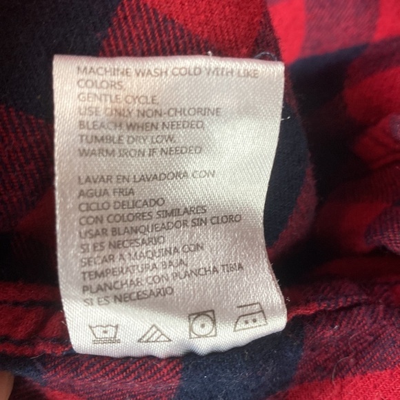 Red & Black Plaid Flannel Shirt - Picture 7 of 8